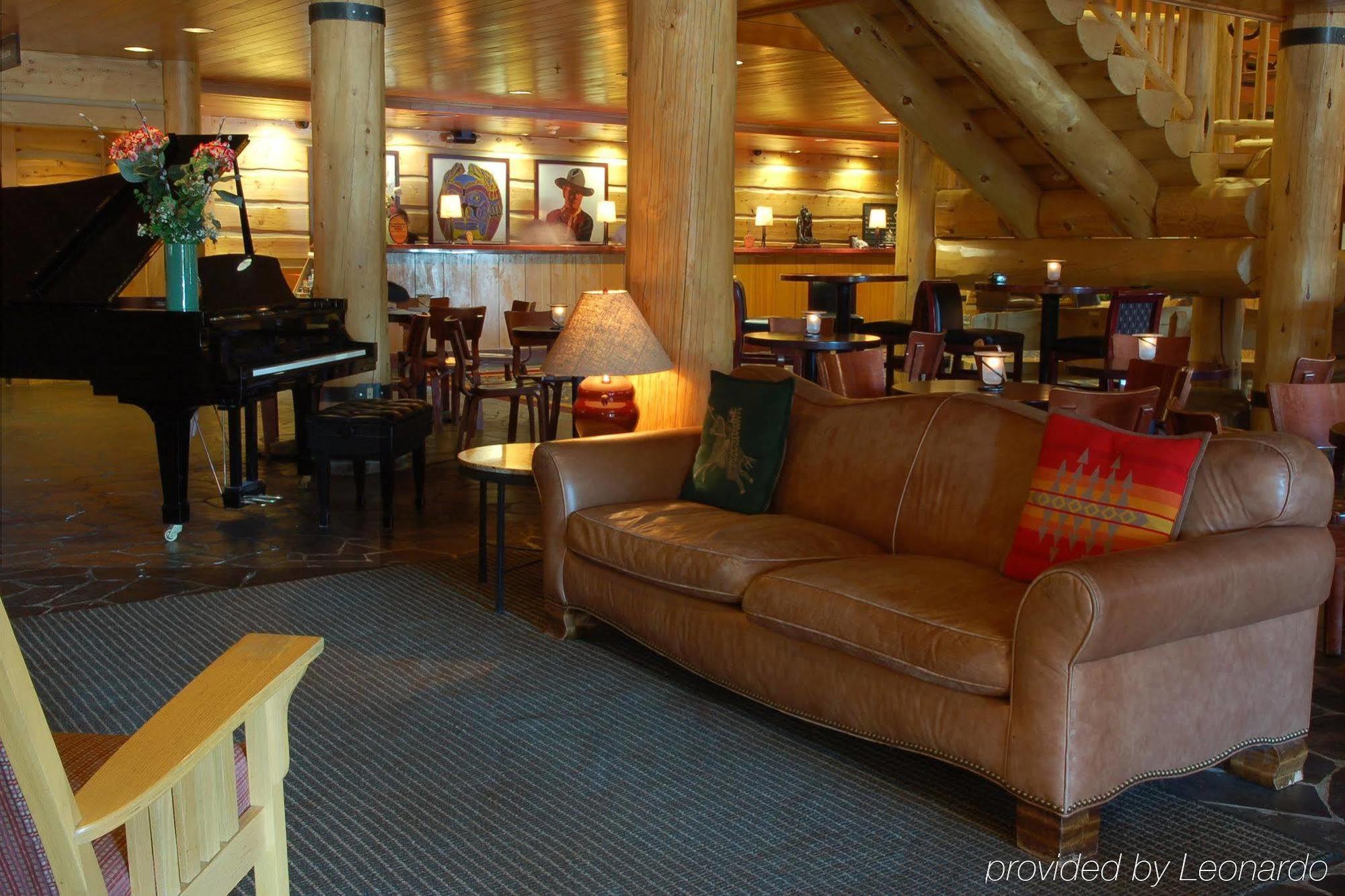 Heathman Lodge Vancouver Interior photo