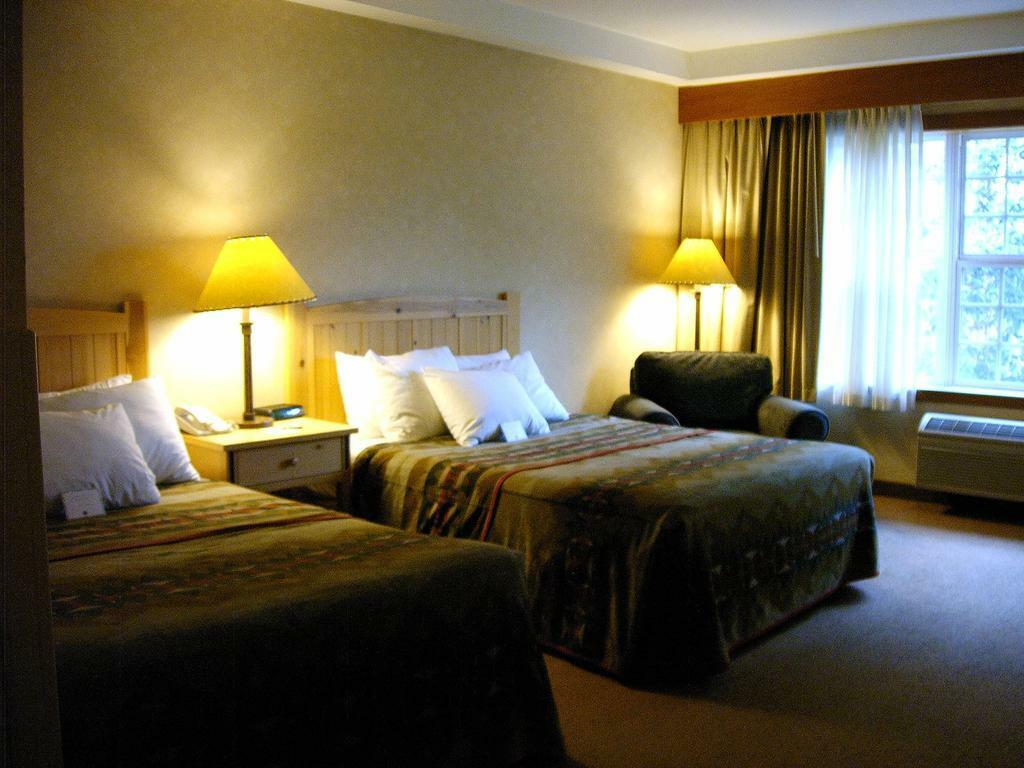 Heathman Lodge Vancouver Exterior photo